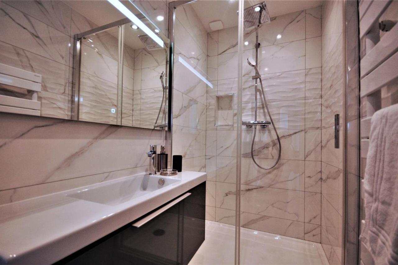 Le Matignon - Design Apartment Facing Lake Annecy Ngoại thất bức ảnh